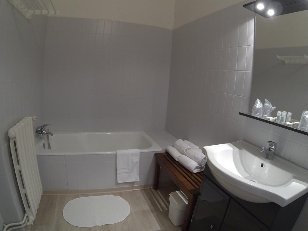 Résidence du Château de Bégué Cazaubon Chambre photo